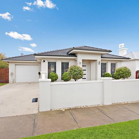 Central Warrnambool Townhouse Room photo