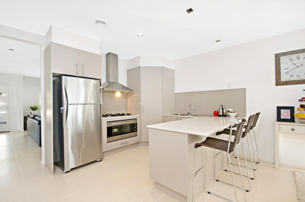 Central Warrnambool Townhouse Room photo